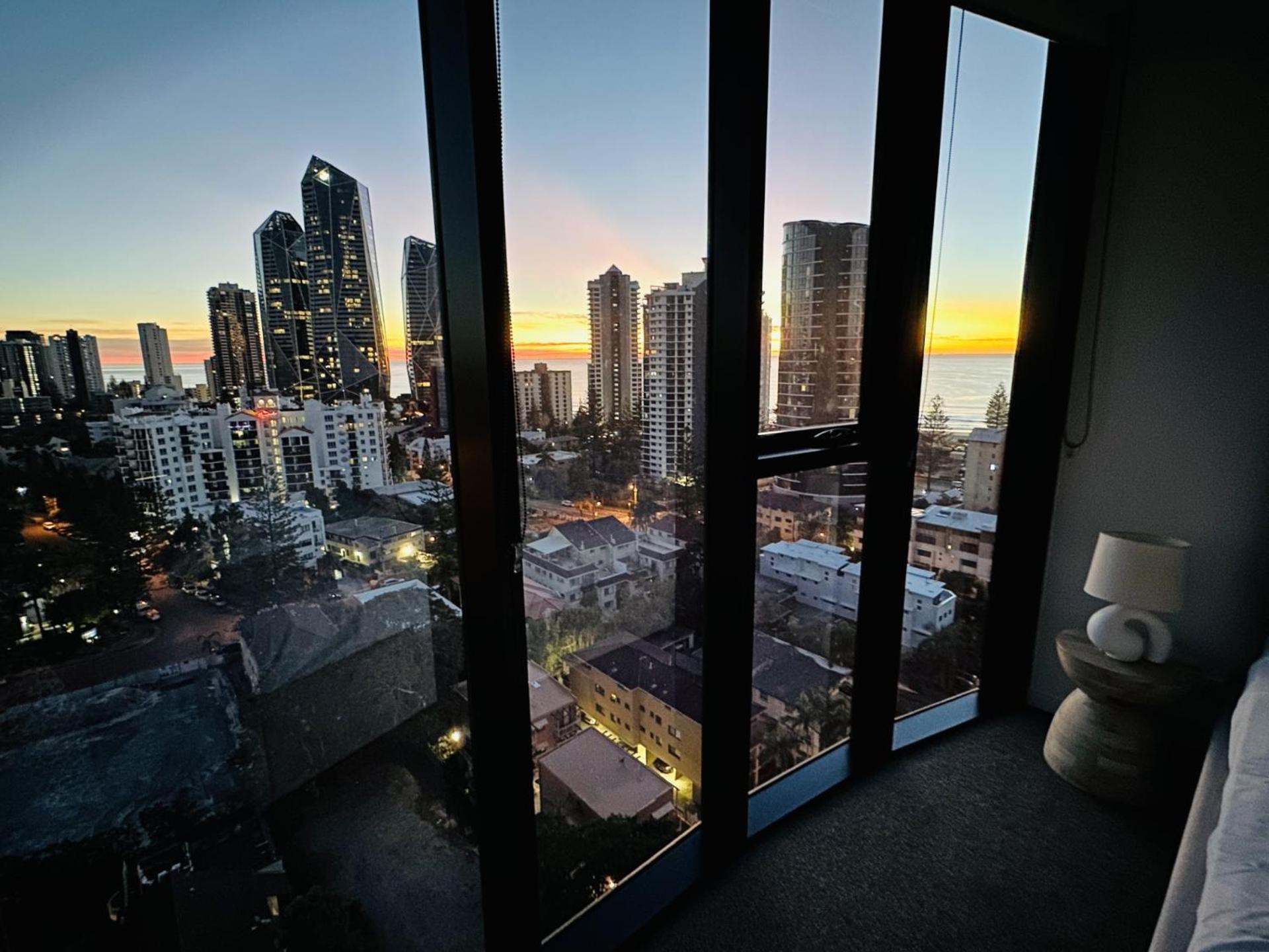 The Gallery Residences Broadbeach Gold Coast Quarto foto